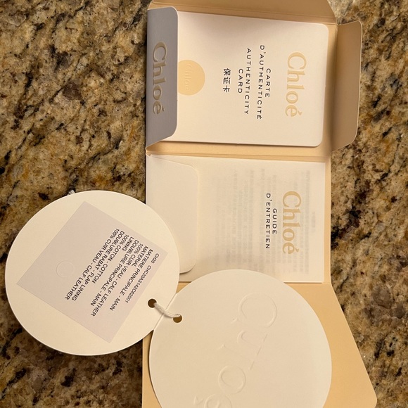 Chloe Tess Leather Day Tote, Small Black - Picture 9 of 10